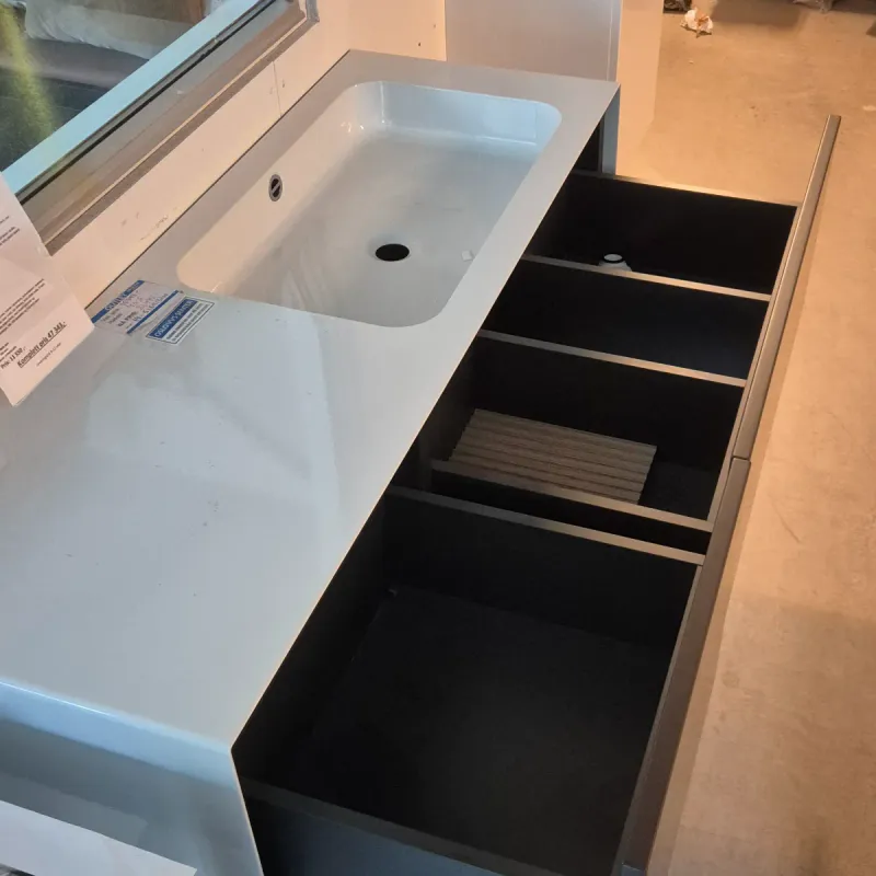 OUTLET: Alapé Folio 125 cm Baderomsmøbel Shadow Earth - Utstilling