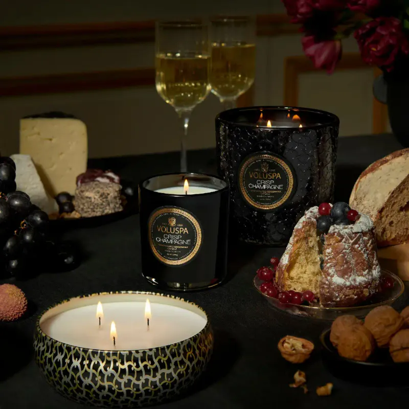 Voluspa Maison Noir 3-Wick Tin Duftlys - Crisp Champagne