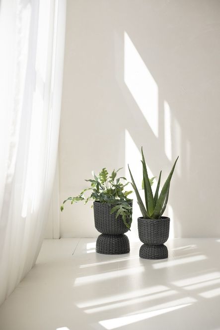 Hovedbilde Handed By Planter diabolo kurv Mørk grå mellomstor